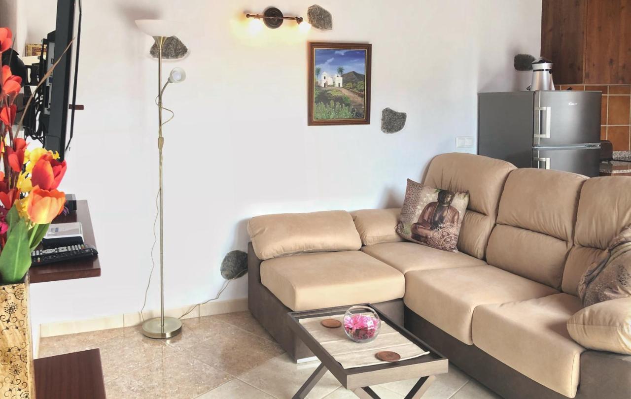 Sun, Relax & Lava, Free Wifi 600Mb, Bbq Vila Tinajo Exterior foto