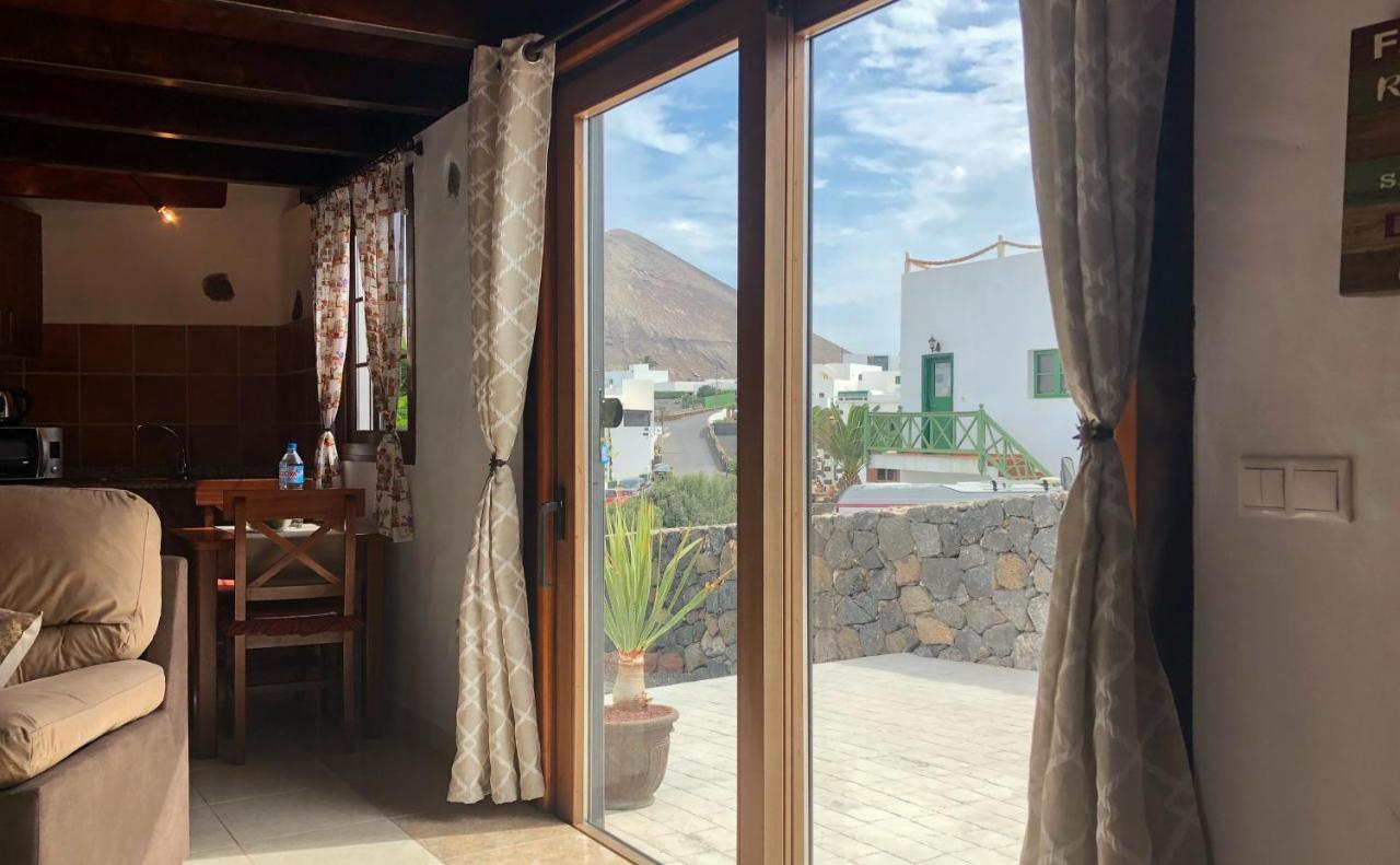 Sun, Relax & Lava, Free Wifi 600Mb, Bbq Vila Tinajo Exterior foto